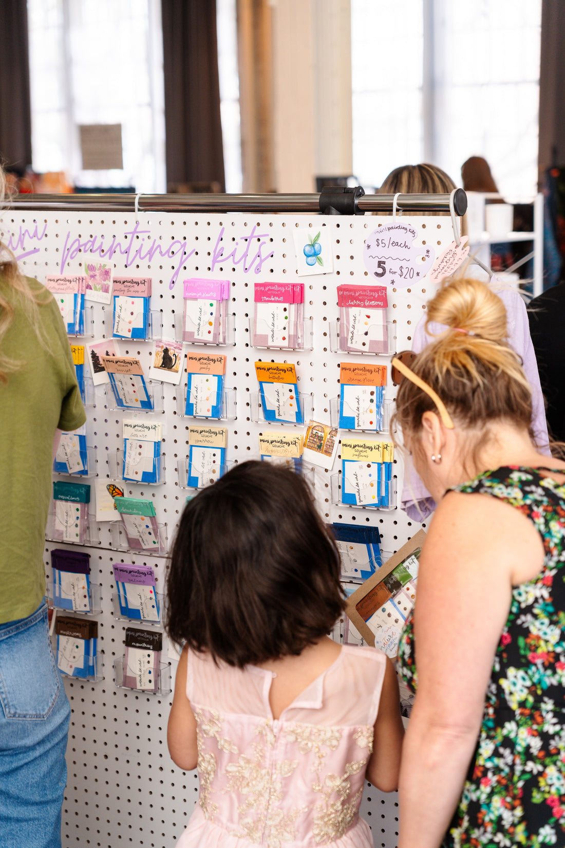 How Mini Painting Kits Bring People Together